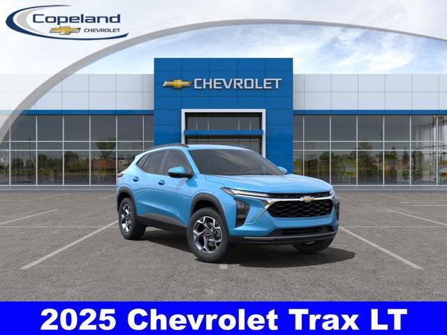 2025 Chevrolet Trax Vehicle Photo in BROCKTON, MA 02301-7113