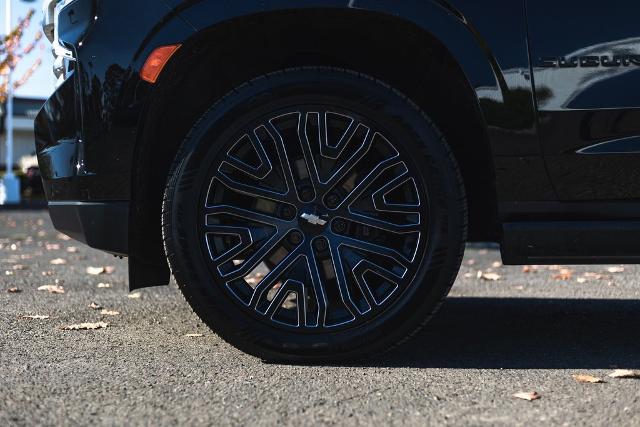 2021 Chevrolet Suburban Vehicle Photo in NEWBERG, OR 97132-1927