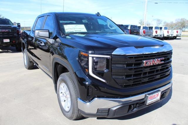 2025 GMC Sierra 1500 Vehicle Photo in Greenville, TX 75402