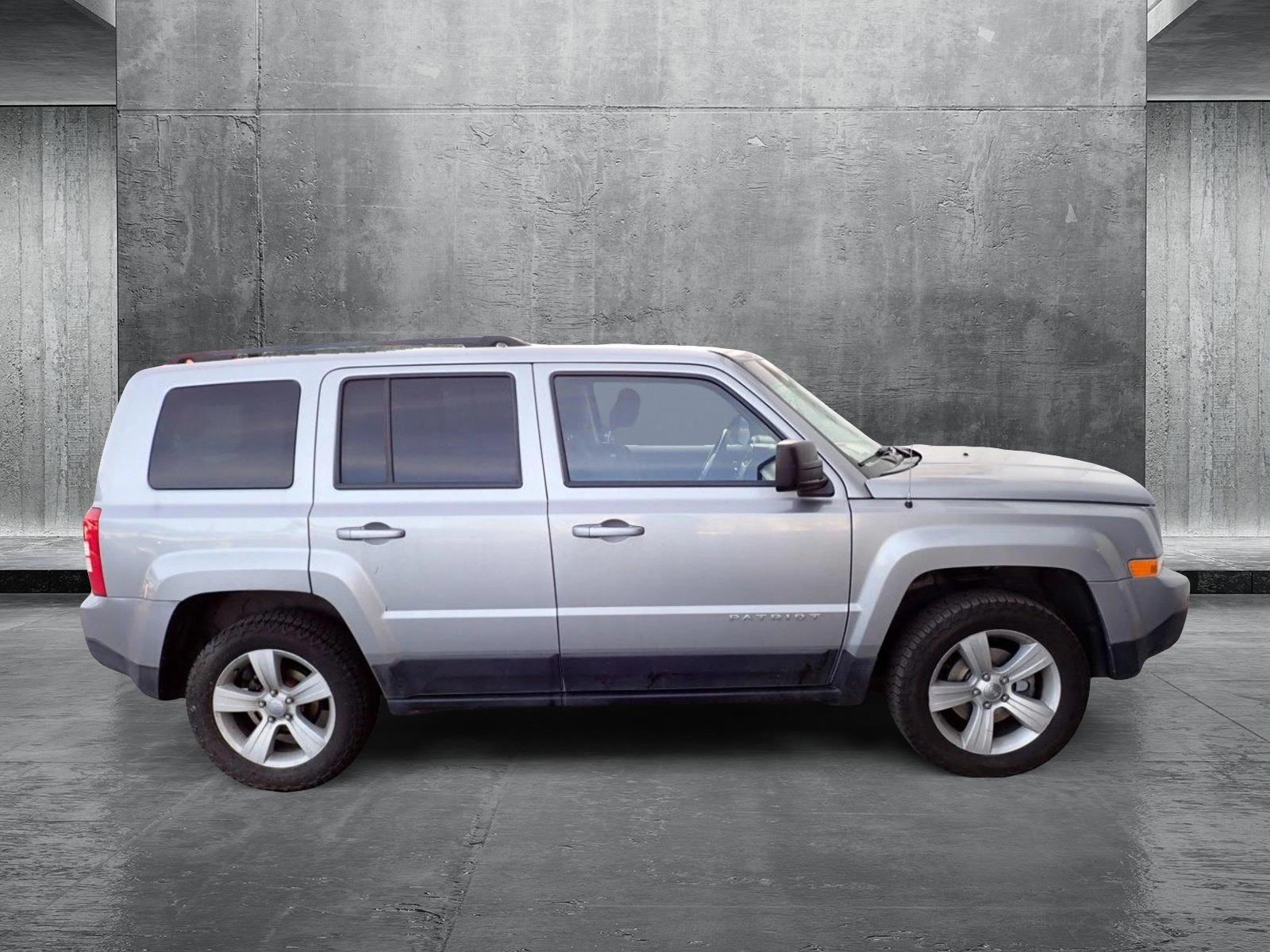 2016 Jeep Patriot Vehicle Photo in DENVER, CO 80221-3610