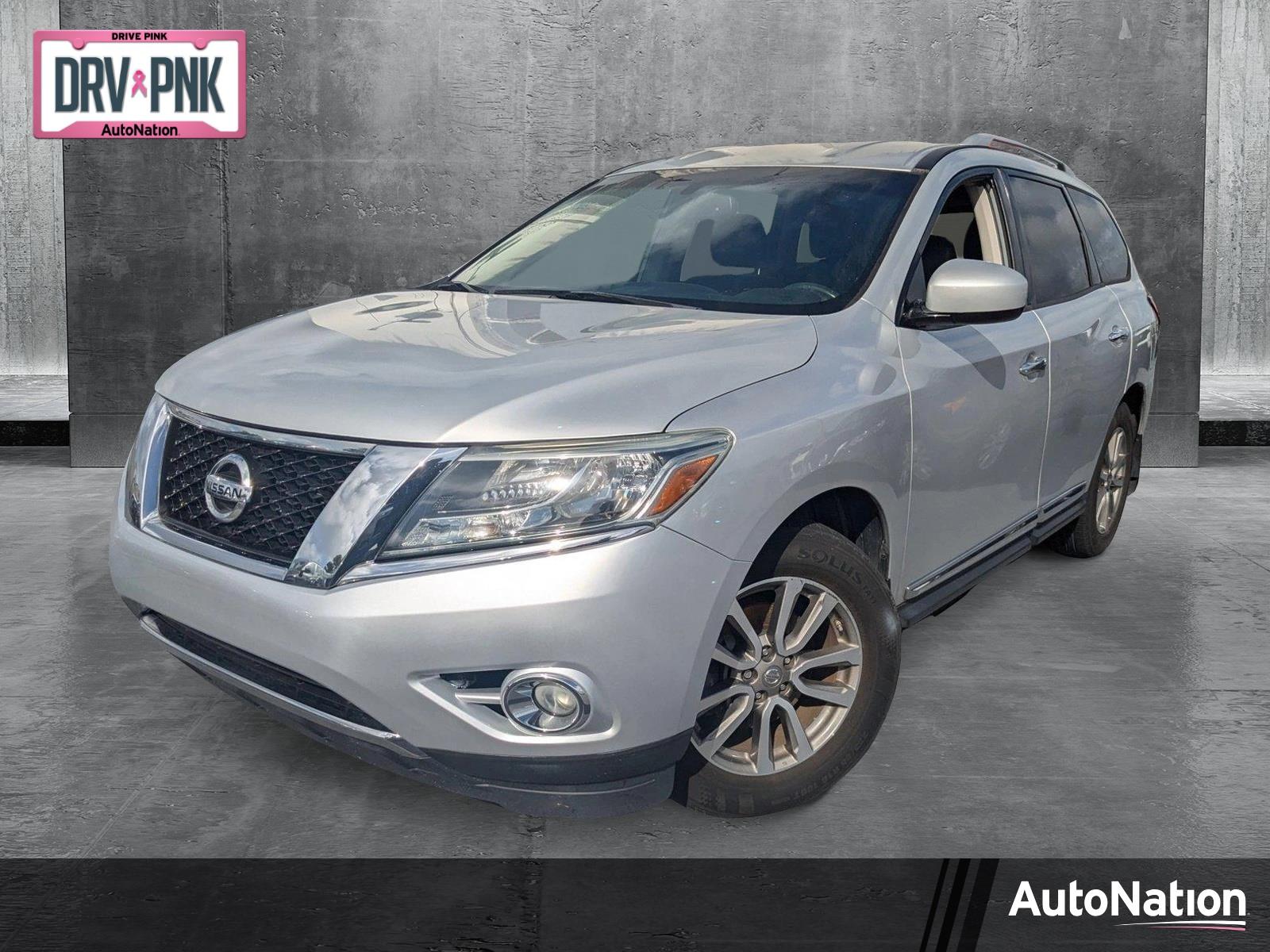 2016 Nissan Pathfinder Vehicle Photo in Miami, FL 33135