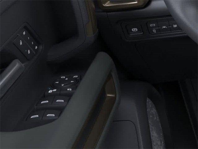 2024 GMC HUMMER EV SUV Vehicle Photo in COLLIERVILLE, TN 38017-9006