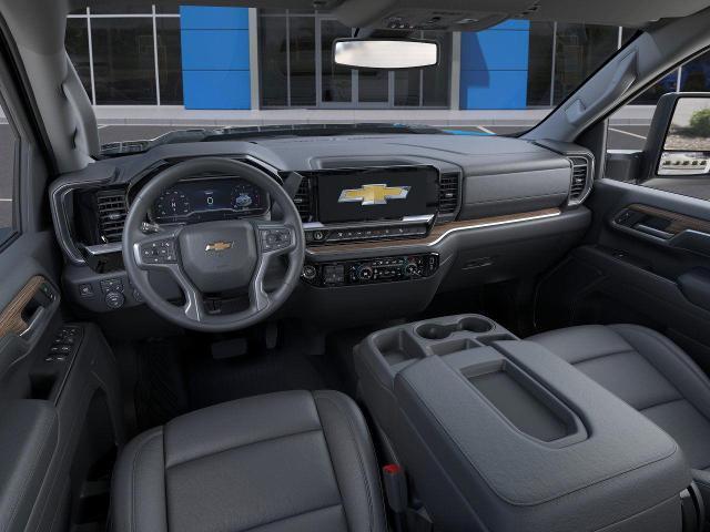 2025 Chevrolet Silverado 2500 HD Vehicle Photo in LEOMINSTER, MA 01453-2952