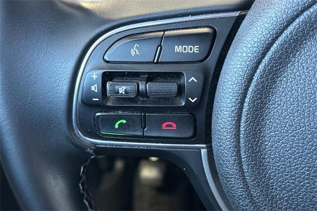 2019 Kia Niro Plug-In Hybrid Vehicle Photo in ELK GROVE, CA 95757-8703