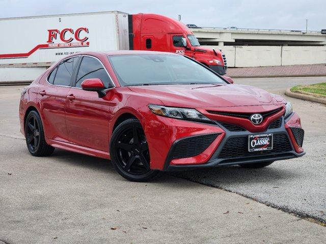 2021 Toyota Camry Vehicle Photo in SUGAR LAND, TX 77478-0000