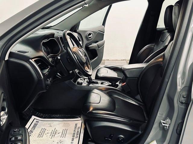 2020 Jeep Cherokee Vehicle Photo in MEDINA, OH 44256-9631