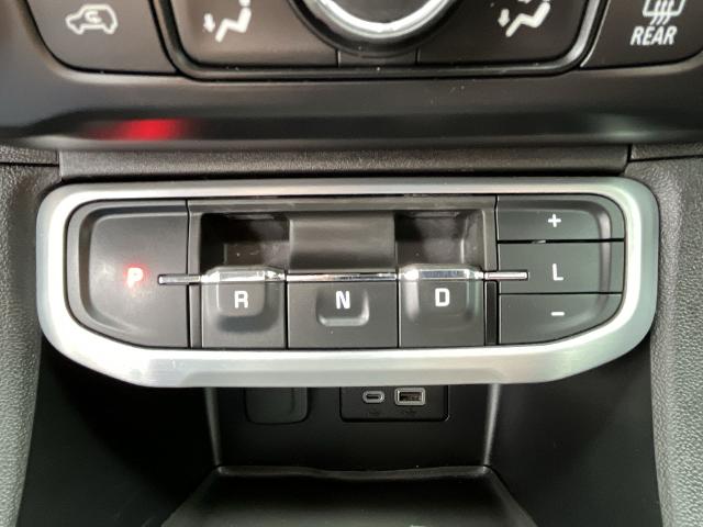 2020 GMC Acadia Vehicle Photo in PITTSBURGH, PA 15226-1209