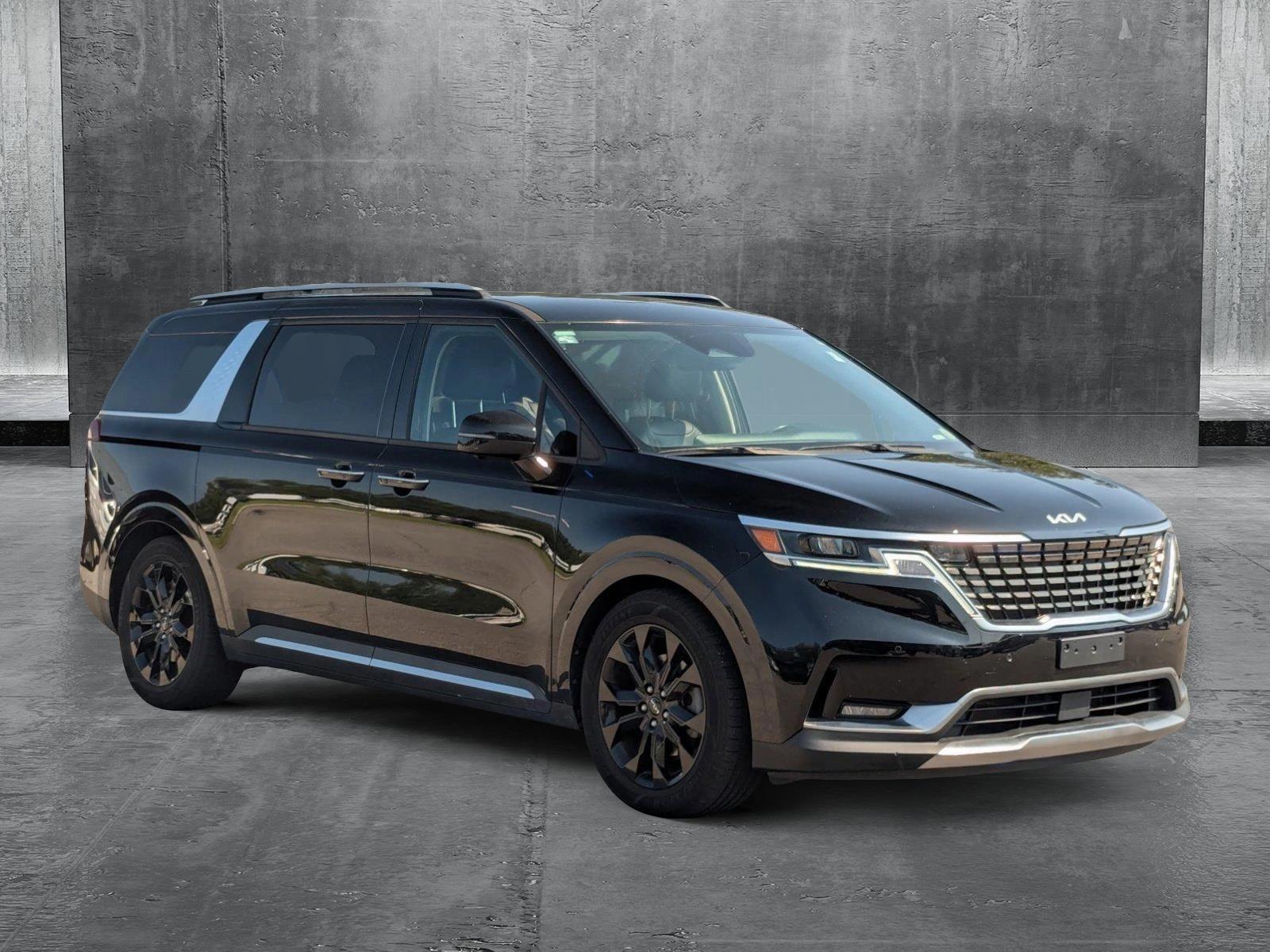 2022 Kia Carnival Vehicle Photo in St. Petersburg, FL 33713