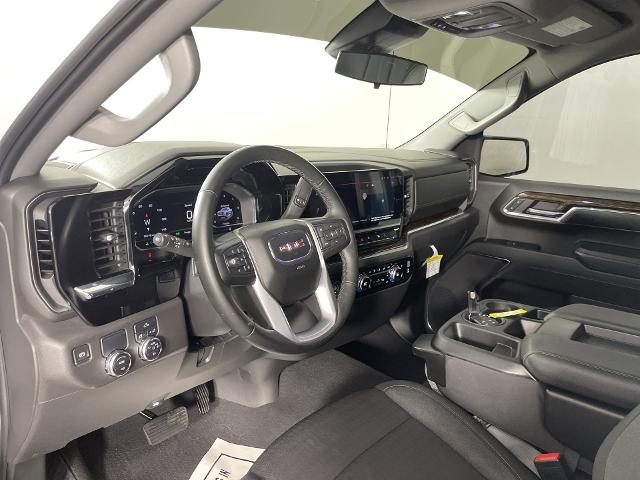 2024 GMC Sierra 1500 Vehicle Photo in GILBERT, AZ 85297-0402