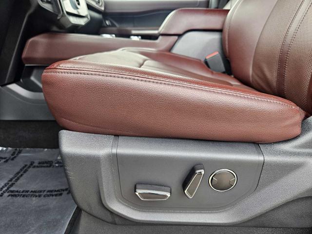 2024 Ford Expedition Max Vehicle Photo in FORT WORTH, TX 76132