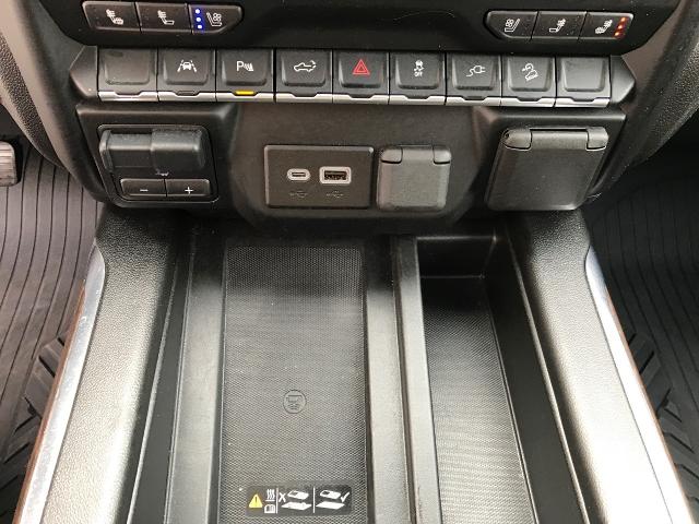 2022 Chevrolet Silverado 1500 LTD Vehicle Photo in GREEN BAY, WI 54303-3330