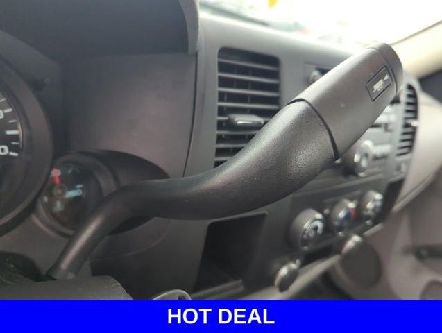 2013 Chevrolet Silverado 1500 Vehicle Photo in Merrillville, IN 46410