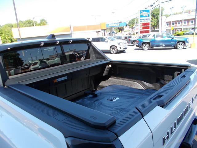 2023 GMC HUMMER EV Pickup Vehicle Photo in LOWELL, MA 01852-4336