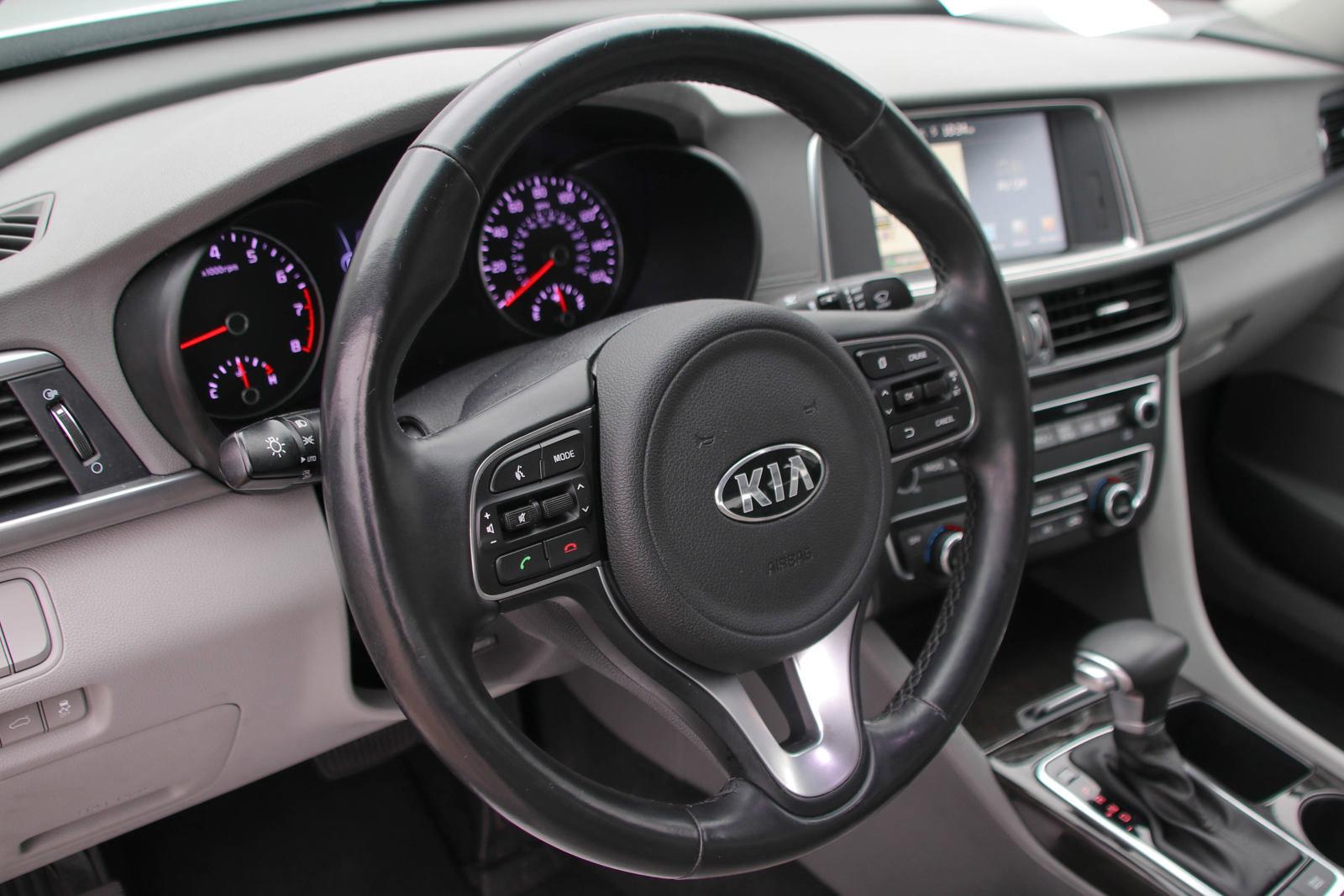 2016 Kia Optima Vehicle Photo in SUGAR LAND, TX 77478