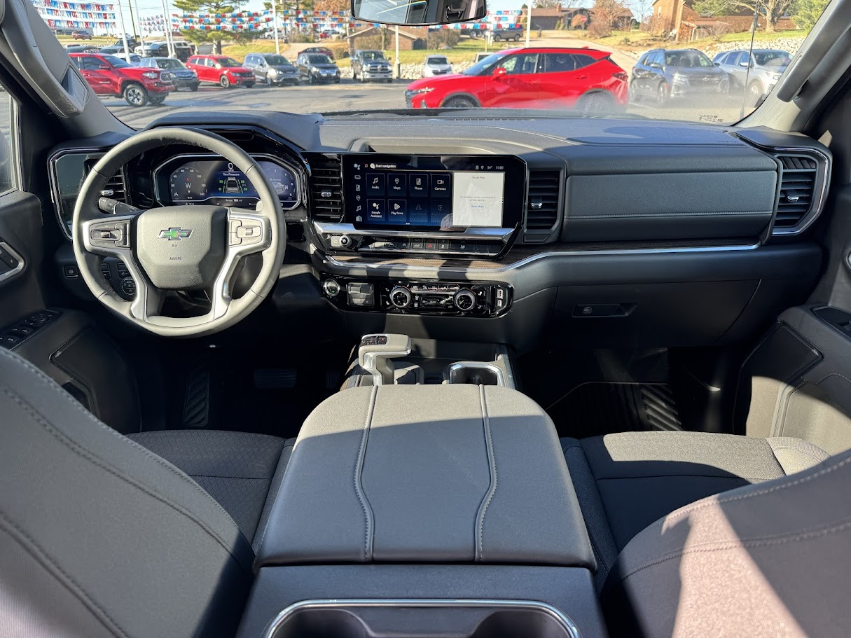 2025 Chevrolet Silverado 1500 Vehicle Photo in BOONVILLE, IN 47601-9633