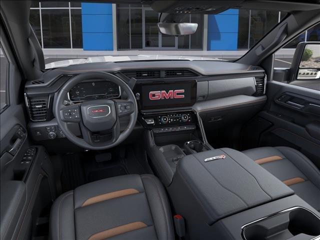 2025 GMC Sierra 2500 HD Vehicle Photo in ROXBORO, NC 27573-6143