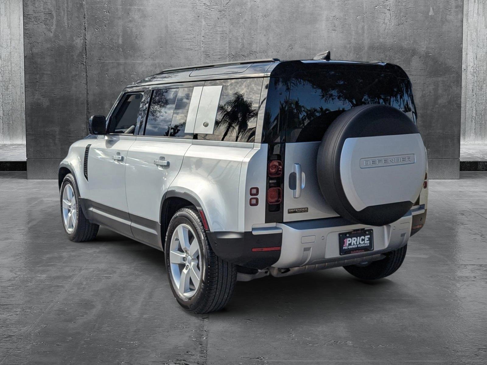 2020 Land Rover Defender Vehicle Photo in Delray Beach, FL 33444