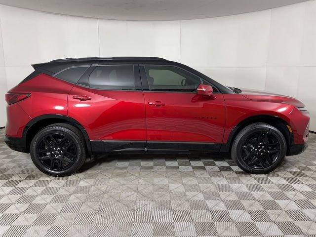 2025 Chevrolet Blazer Vehicle Photo in PHOENIX, AZ 85014-3381