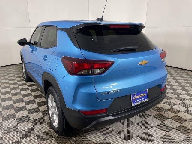 2025 Chevrolet Trailblazer Vehicle Photo in PHOENIX, AZ 85014-3381