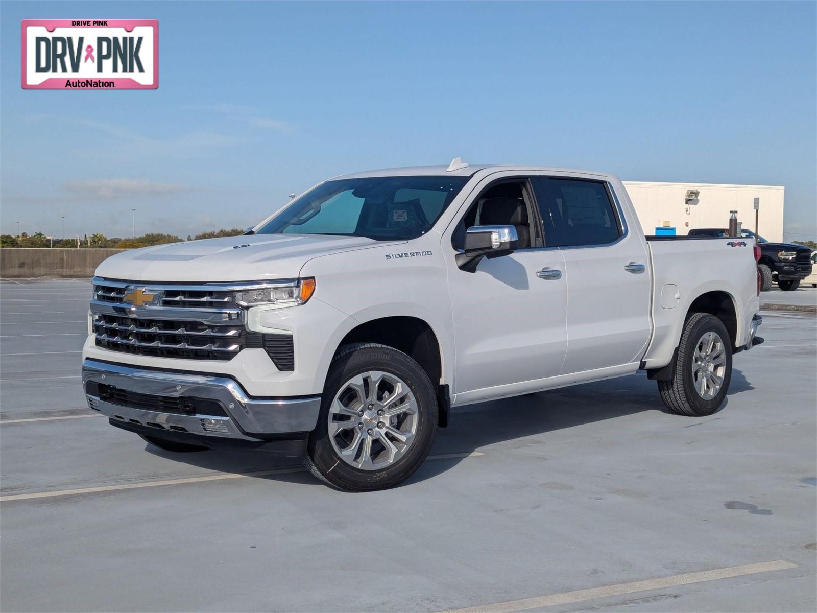 2025 Chevrolet Silverado 1500 Vehicle Photo in PEMBROKE PINES, FL 33024-6534