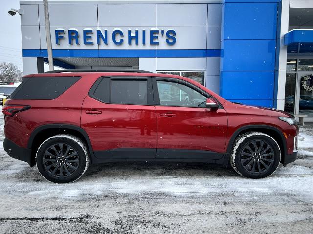 2022 Chevrolet Traverse Vehicle Photo in MASSENA, NY 13662-2255