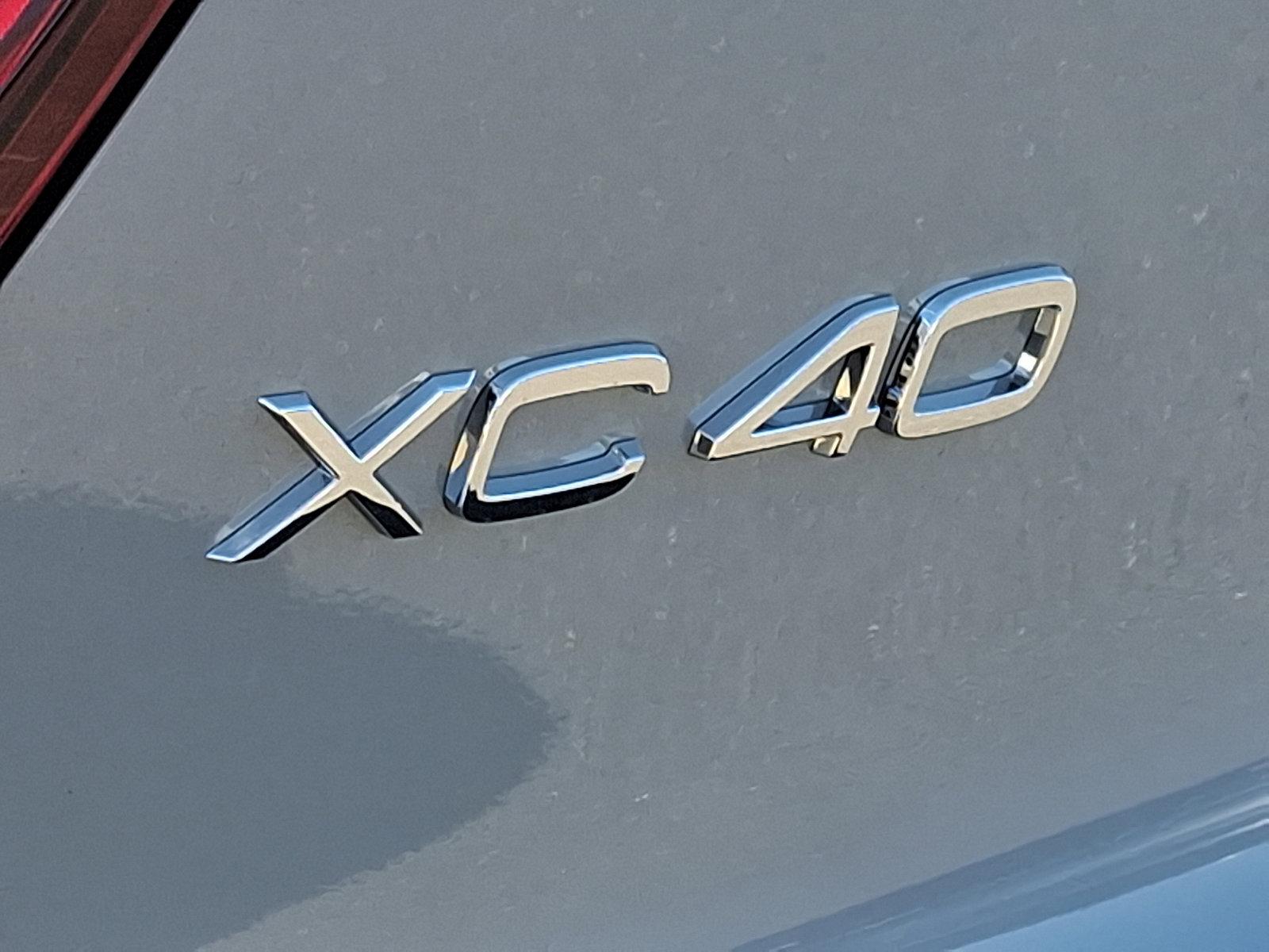 2025 Volvo XC40 Vehicle Photo in Trevose, PA 19053