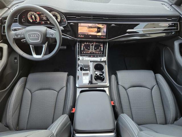 2025 Audi Q7 Vehicle Photo in SUGAR LAND, TX 77478