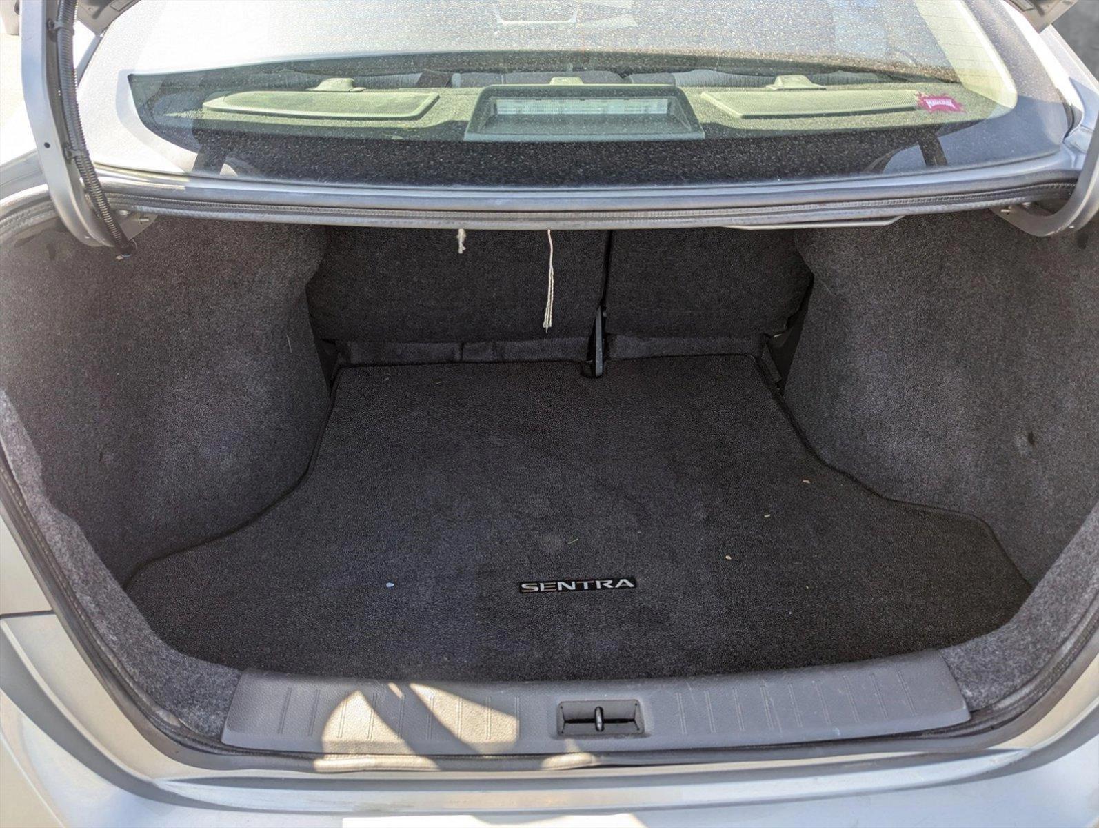 2014 Nissan Sentra Vehicle Photo in Spokane Valley, WA 99212