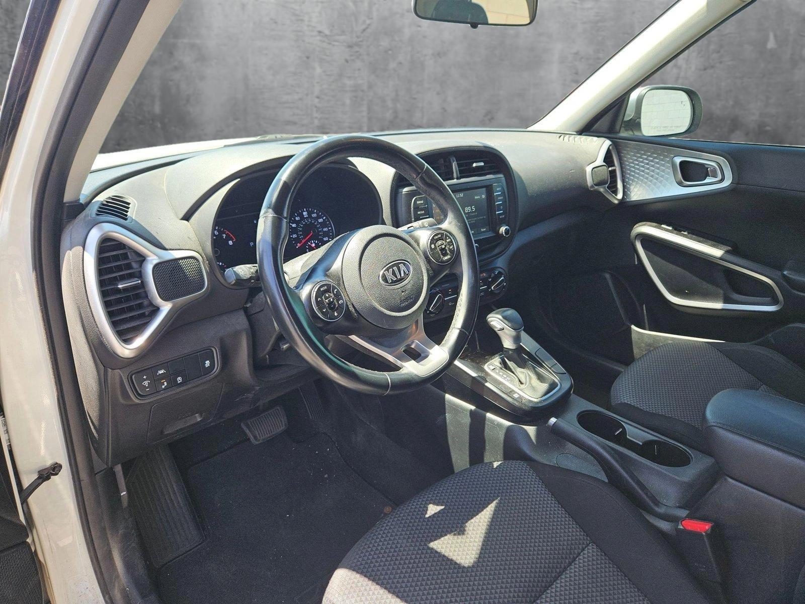 2021 Kia Soul Vehicle Photo in GILBERT, AZ 85297-0446