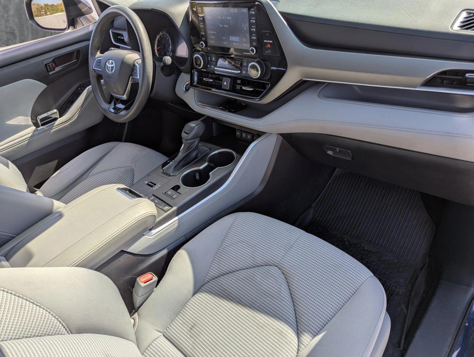 2021 Toyota Highlander Vehicle Photo in Ft. Myers, FL 33907