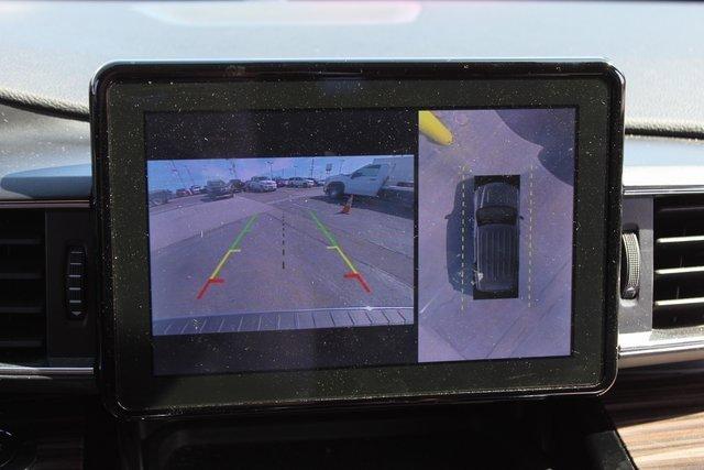 2023 Ford Explorer Vehicle Photo in SAINT CLAIRSVILLE, OH 43950-8512