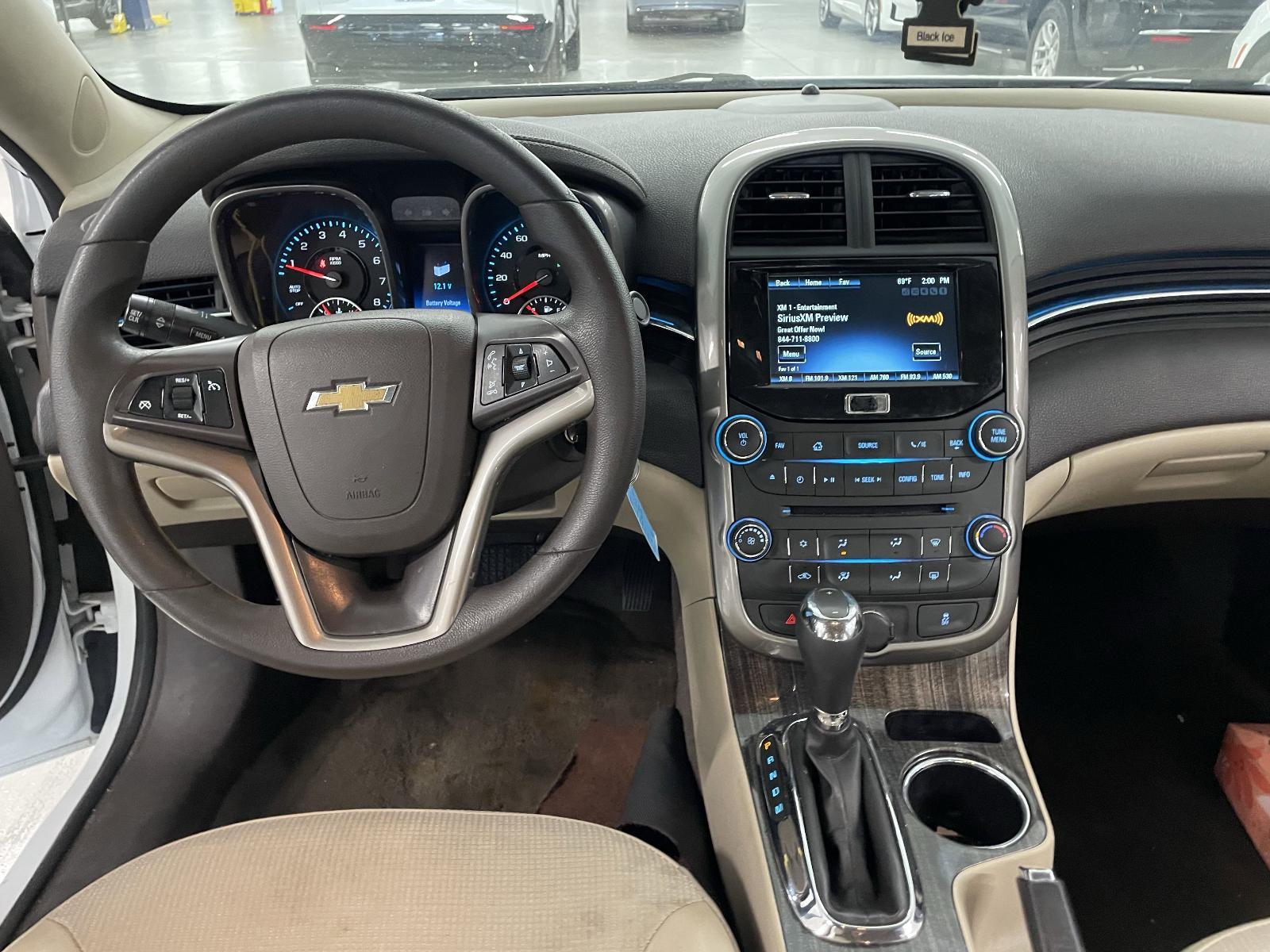 2015 Chevrolet Malibu Vehicle Photo in LOS ANGELES, CA 90007-3794