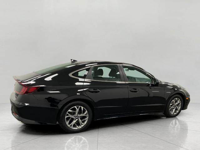 2022 Hyundai SONATA Vehicle Photo in Appleton, WI 54913