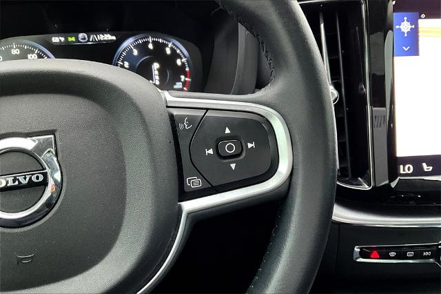 2020 Volvo XC60 Vehicle Photo in Grapevine, TX 76051