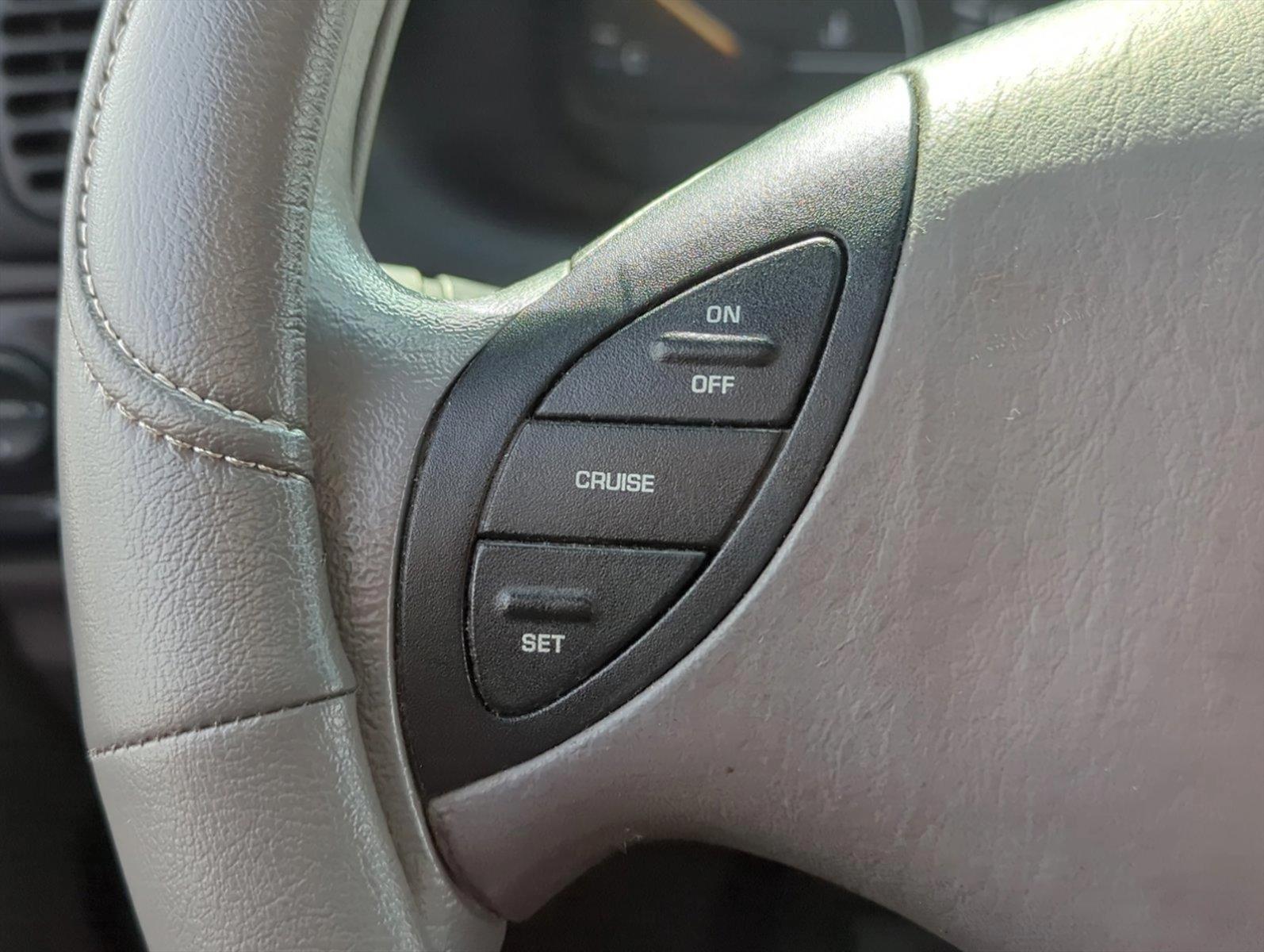 2000 Dodge Caravan Vehicle Photo in Ft. Myers, FL 33907