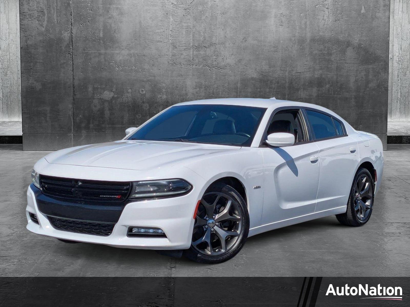 2016 Dodge Charger Vehicle Photo in VALENCIA, CA 91355-1705