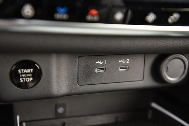 2025 Nissan Rogue Vehicle Photo in Ballwin, MO 63011