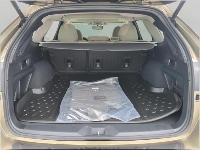 2025 Subaru Outback Vehicle Photo in Green Bay, WI 54304