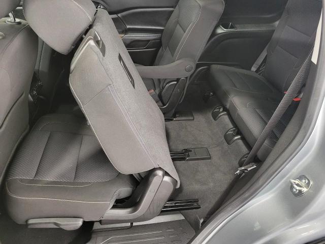 2023 GMC Acadia Vehicle Photo in GREEN BAY, WI 54303-3330