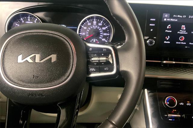 2024 Kia Carnival Vehicle Photo in Lees Summit, MO 64086