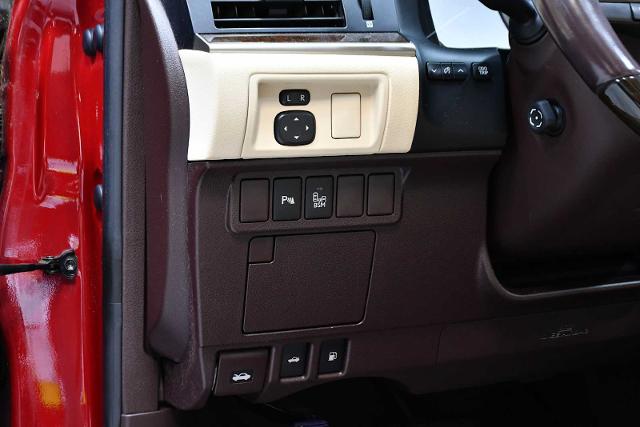 2016 Lexus ES 350 Vehicle Photo in DALLAS, TX 75235