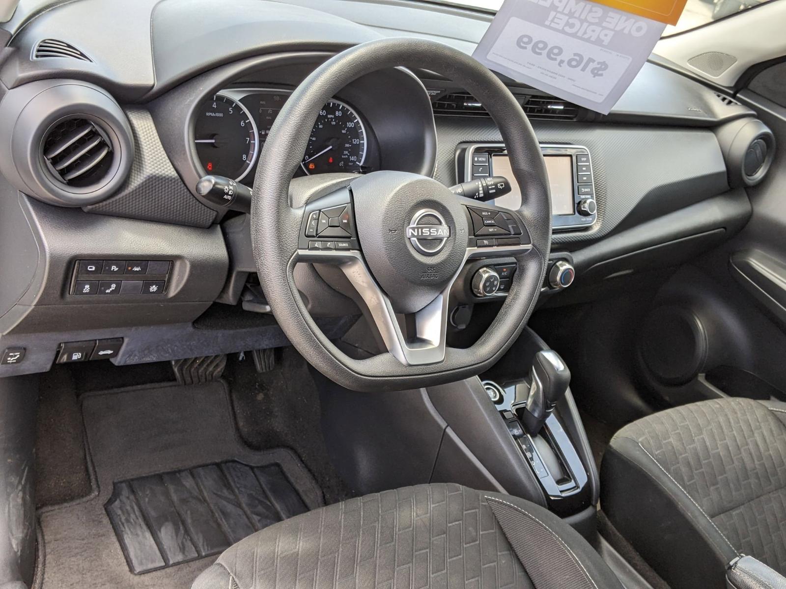 2022 Nissan Kicks Vehicle Photo in Seguin, TX 78155