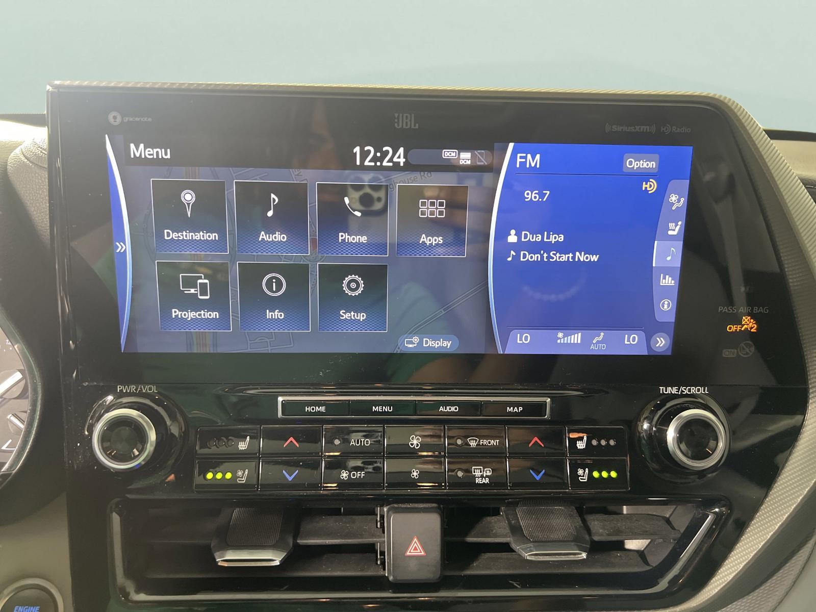 2021 Toyota Highlander Vehicle Photo in Georgetown, TX 78626
