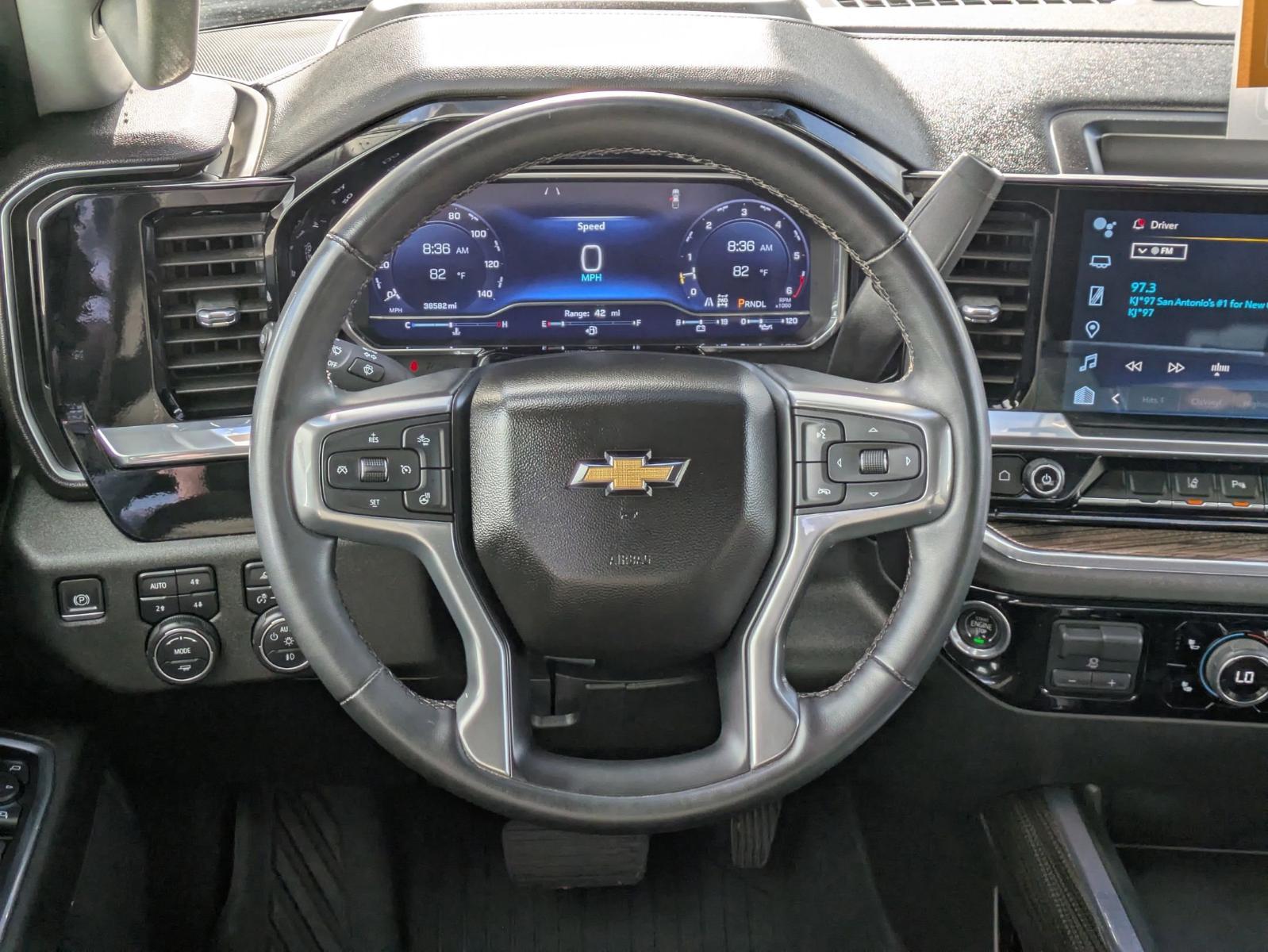2024 Chevrolet Silverado 2500 HD Vehicle Photo in SELMA, TX 78154-1460