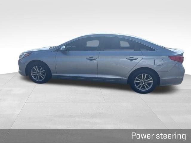2015 Hyundai SONATA Vehicle Photo in Fishers, IN 46038