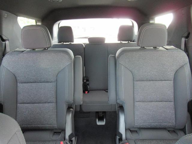 2025 Chevrolet Traverse Vehicle Photo in LEESBURG, FL 34788-4022