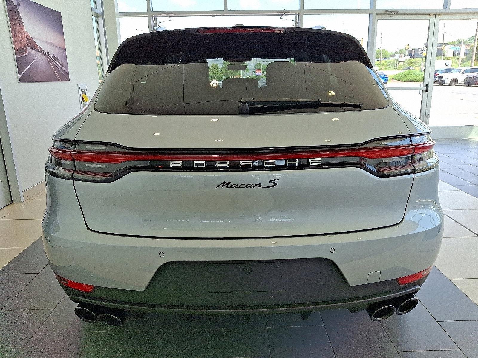 2020 Porsche Macan Vehicle Photo in Lancaster, PA 17601