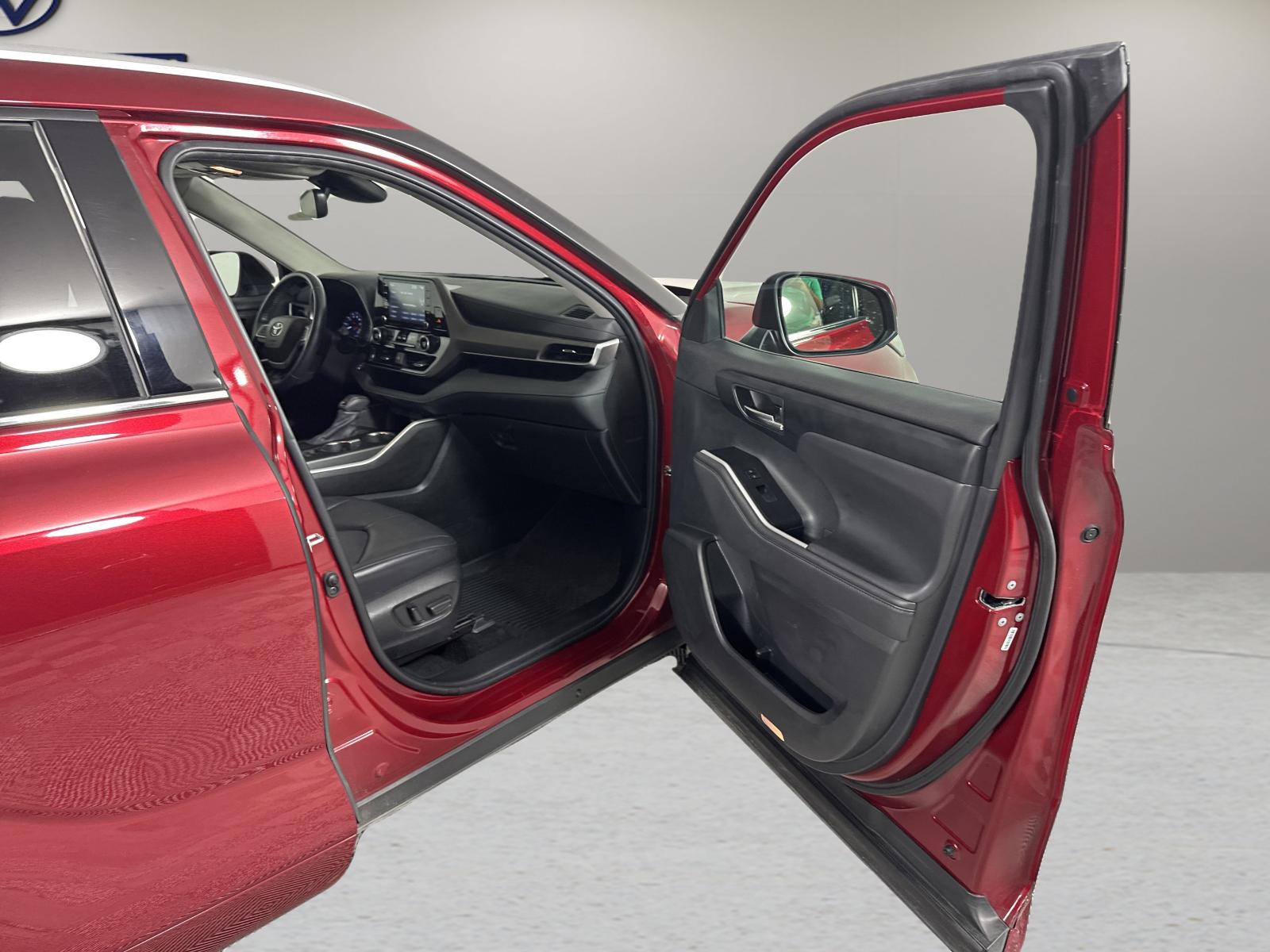 2022 Toyota Highlander Vehicle Photo in Georgetown, TX 78626
