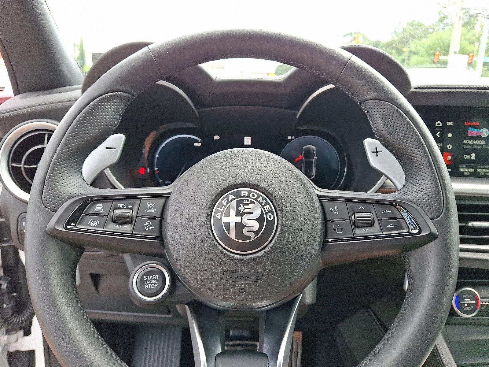 2025 Alfa Romeo Stelvio Vehicle Photo in Willow Grove, PA 19090