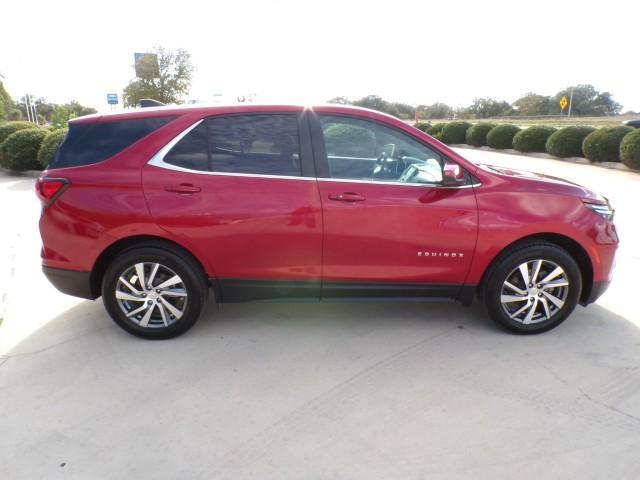 Used 2024 Chevrolet Equinox LT with VIN 3GNAXKEG2RL142651 for sale in Devine, TX